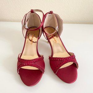 XYD Size 6 Red Rhinestone Open Toe Sandal